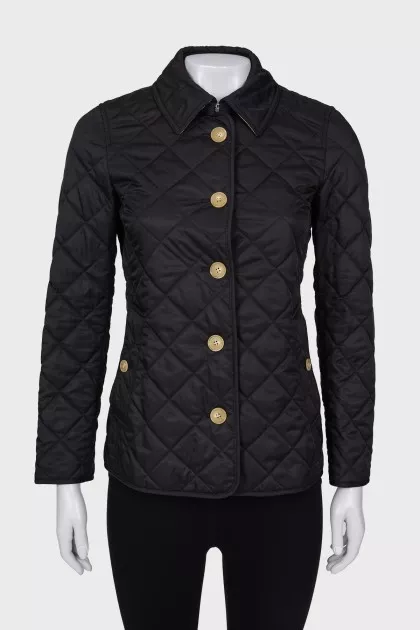 Стьобана куртка на ґудзиках 