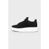 Men's sneakers with white soles