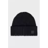 Black cashmere hat