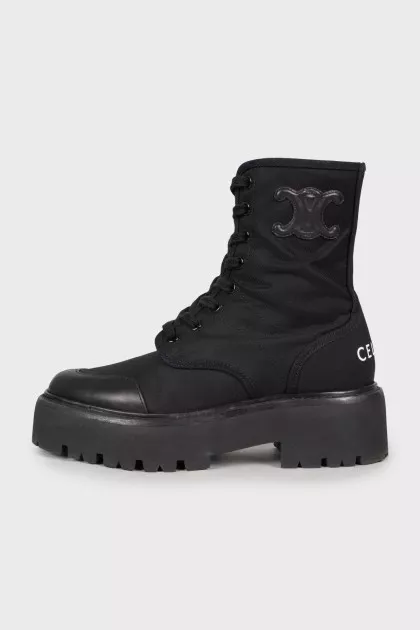Textile boots with logo