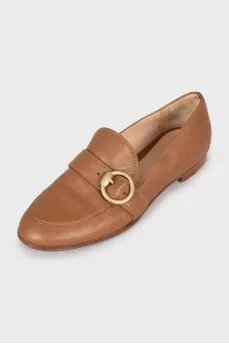 Leather loafers with golden buckle