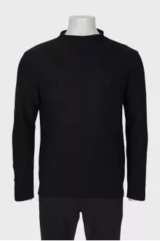 Oversized knitted sweater