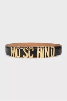 Lacquered belt with gold logo