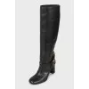 Leather boots with square toe