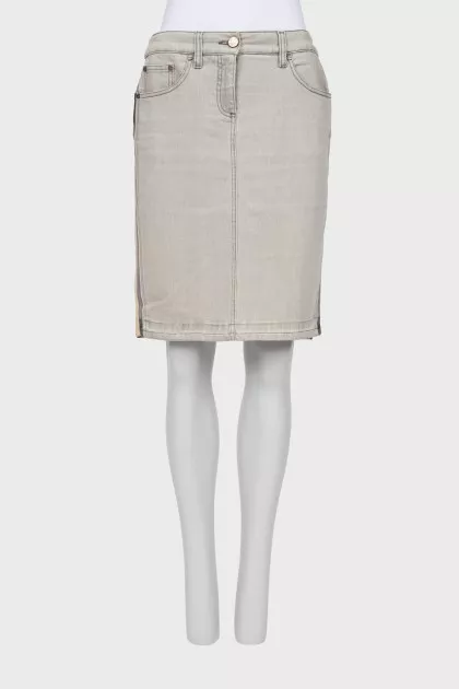 Light gray denim skirt