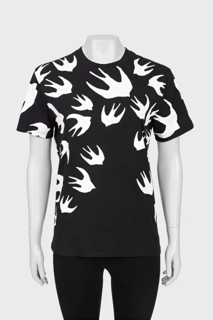 Black T-shirt with white print