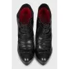 Leather ankle boots with patterned sole