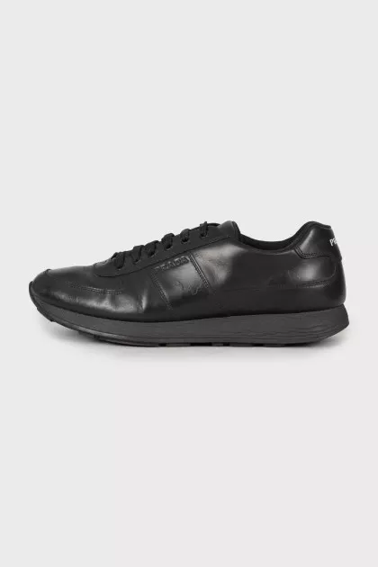 Men's leather sneakers