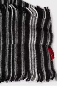 Men's striped scarf