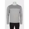 Men's sweatshirt decorated with zipper