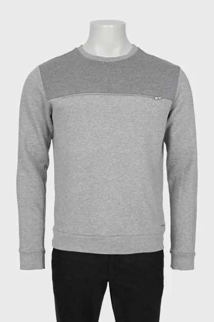 Men's sweatshirt decorated with zipper
