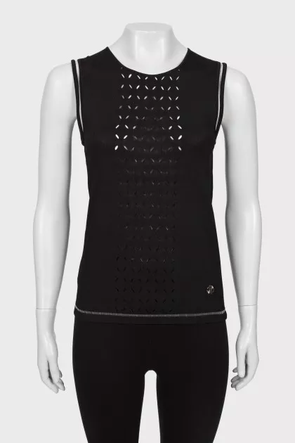 T-shirt with perforation and metal logo