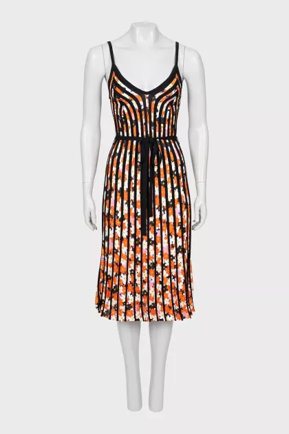 Printed strappy dress