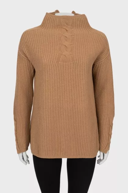 Knitted wool and cashmere sweater