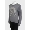 Gray ribbed sweatshirt