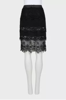 Black skirt with lace frills
