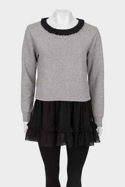 Gray sweatshirt with frills