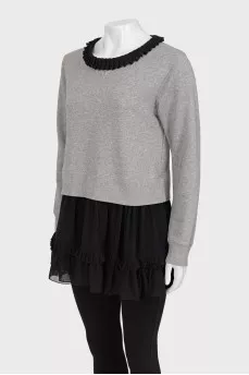 Gray sweatshirt with frills