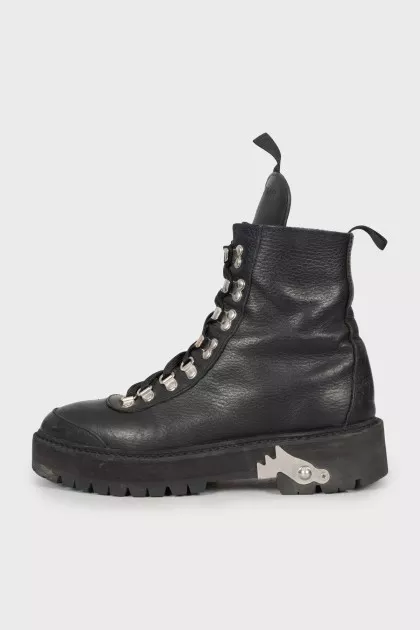 Leather boots with silver hardware