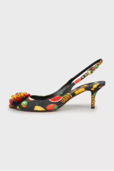 Textile slingbacks with decor
