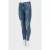 Skinny jeans with ripped effect