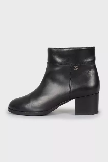 Leather block heel boots