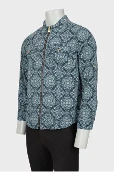Men's shirt with gold fittings