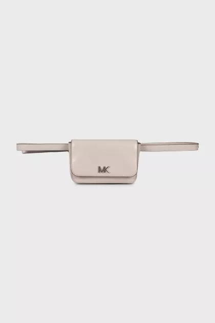Mott bag