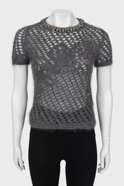 Knitted T-shirt decorated with rhinestones