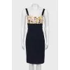 Dress with straps and printed chest