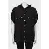Loose-fitting blouse with gold-tone hardware