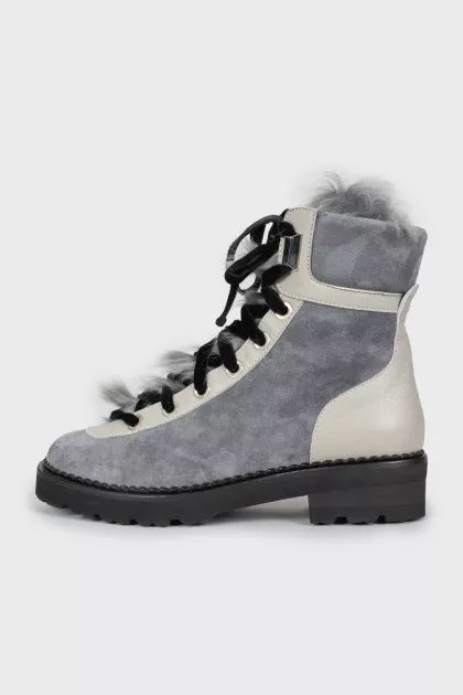 Insulated lace-up boots