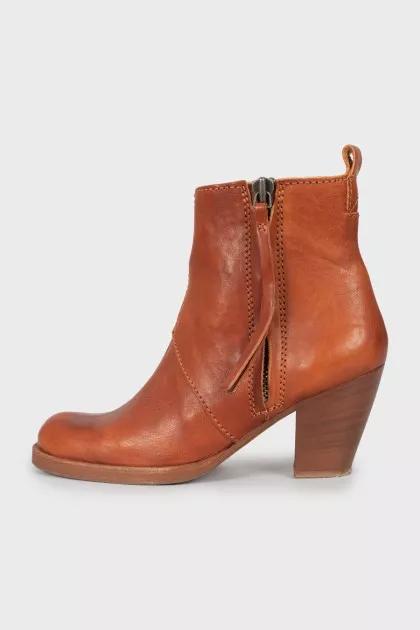 Light brown leather boots