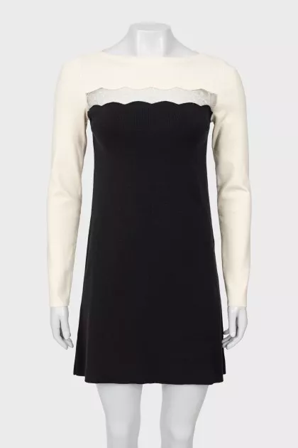 Two-tone shift dress