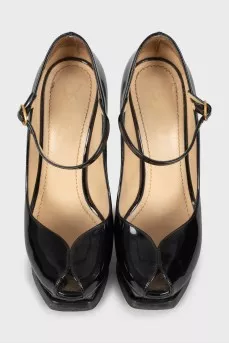 Patent black open toe shoes