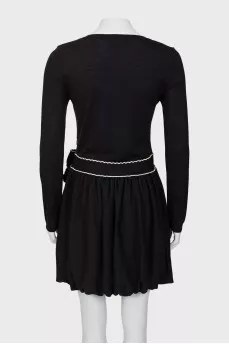 Black and white dress with bow at waist