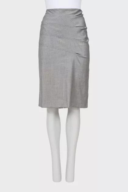 Straight-cut skirt with draping