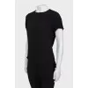 Black T-shirt long at the back