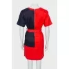 Two-tone dress with a belt
