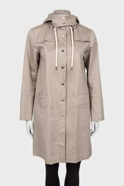 Loose-fitting coat