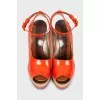 Patent sandals with wooden soles
