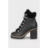 Quilted boots with fur heels