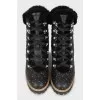 Quilted boots with fur heels