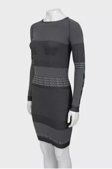 Dress body-con shape with tag