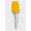 Yellow skirt with pockets
