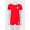 Two-tone T-shirt and shorts suit
