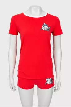 Two-tone T-shirt and shorts suit