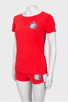 Two-tone T-shirt and shorts suit