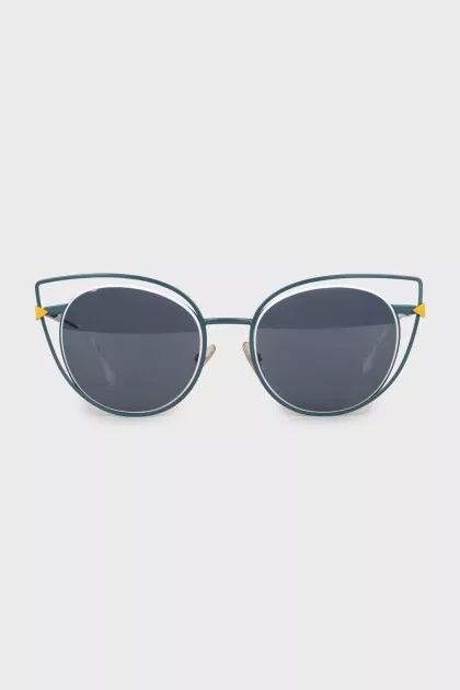 Two tone cat eye sunglasses