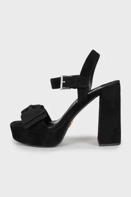 Chunky suede sandals